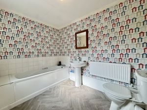 Photo 9- click for photo gallery